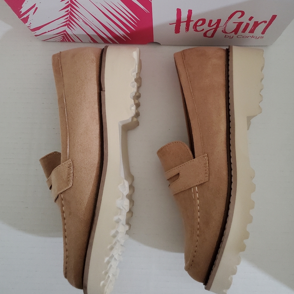 Hey Girl Loafers by Corkys Boost size 8 - Picture 6 of 8